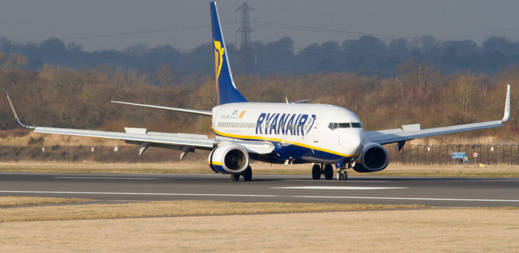 Coronavirus: Ryanair elimina las tasas por cambio en sus vuelos