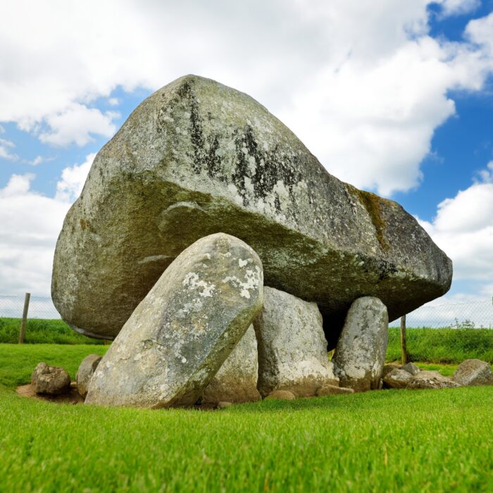 Dolmen de Brownshill - © MNStudio