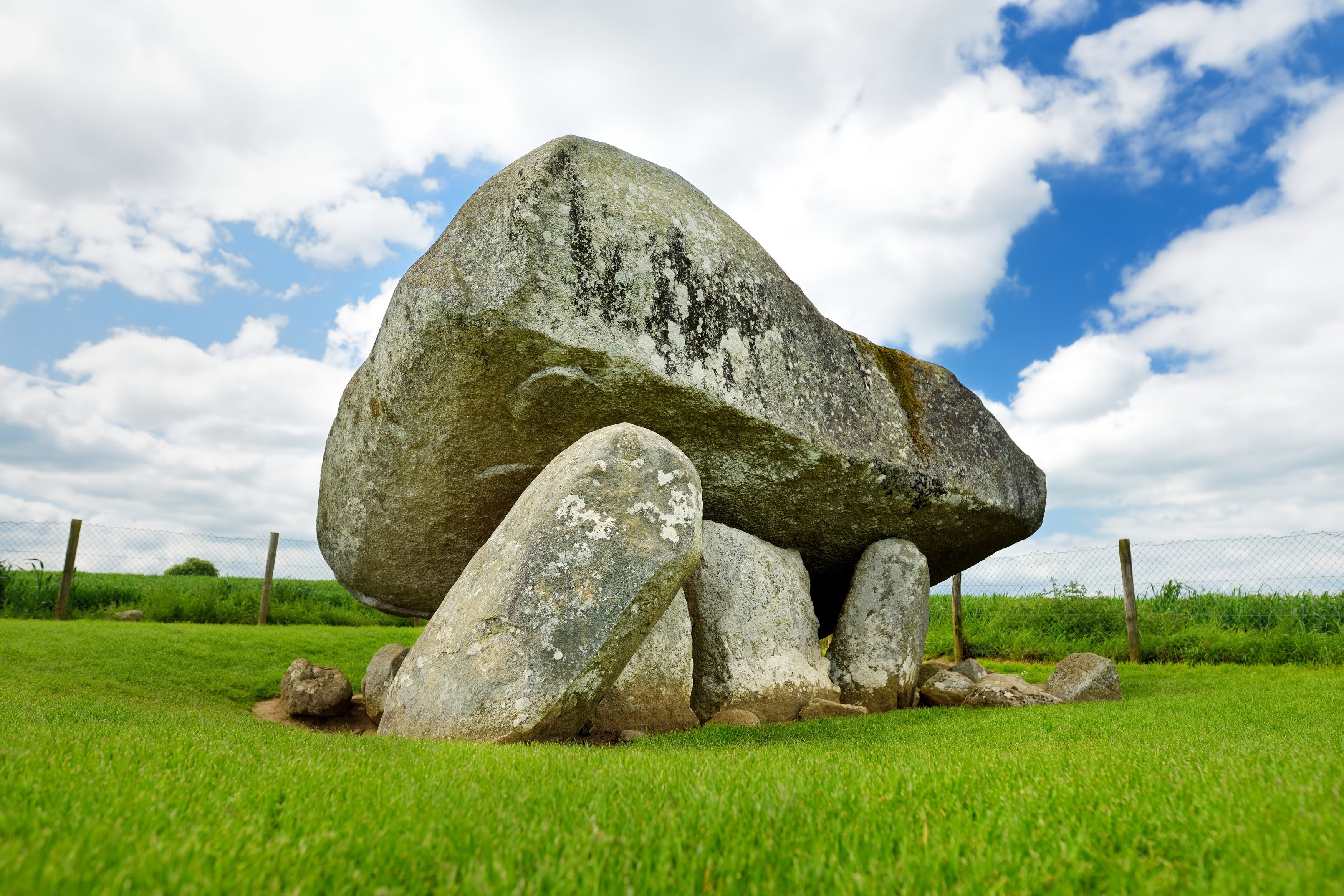 Dolmen de Brownshill - © MNStudio  