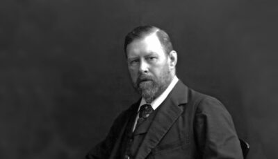 Retrato del escritor irlandés Bram Stoker, autor de Drácula