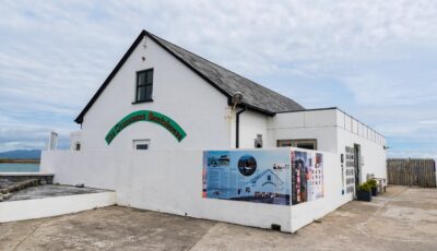 El Connemara Smokehouse 1 Connemara Smokehouse, ahumadero artesanal de Ballyconneely, en el condado de Galway