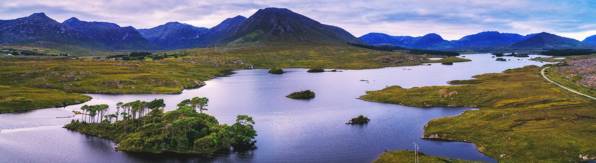 Lagos irlandeses