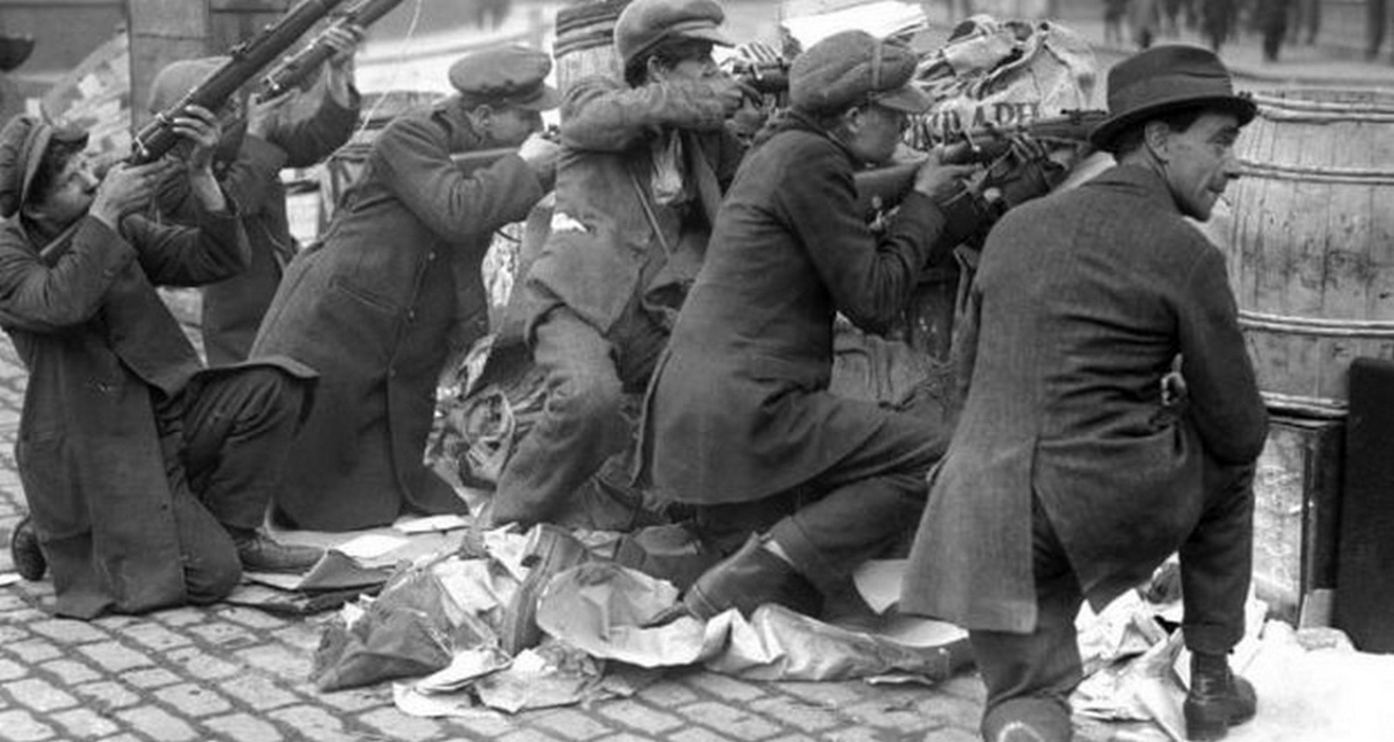 Des irlandais lors de l’Insurrection de Pâques – Domaine Public