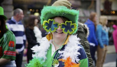 Un participante en las celebraciones del Día de San Patricio - Aurelien Guichard - cc
