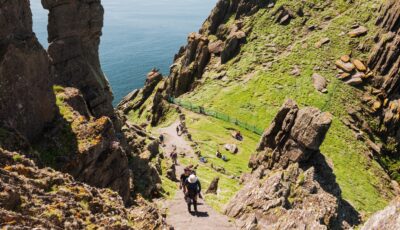 Los 618 empinados escalones de Skellig Michael, en el condado de Kerry