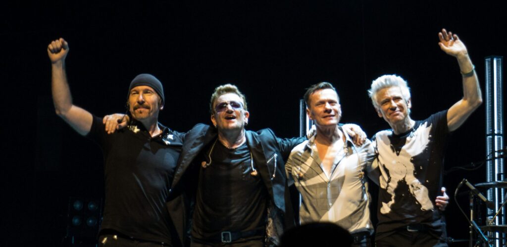 U2 celebra sus 40 años de carrera este año