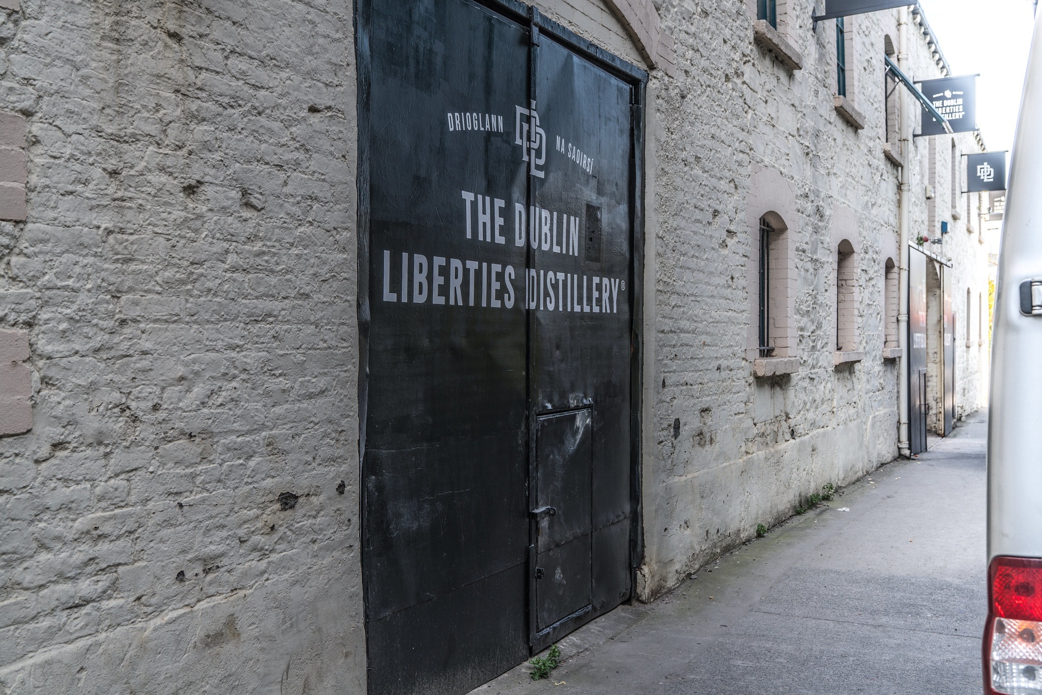 Entrada a la destilería Dublin Liberties - William Murphy - cc