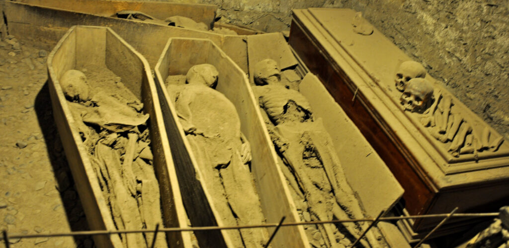 Los cuerpos momificados de la iglesia de St Michan - Jennifer Boyer - cc