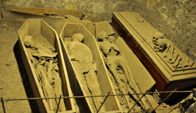 Los cuerpos momificados de la iglesia de St Michan - Jennifer Boyer - cc