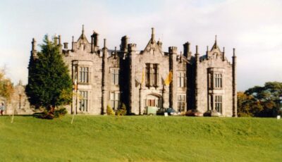 Castillo de Belleek - Warren Smart - cc