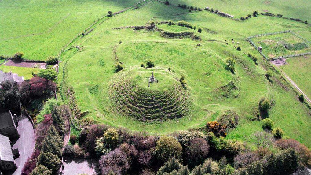La Granard Motte & Bailey