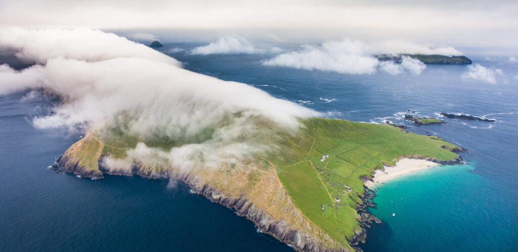 Vista aérea de la isla Great Blasket - © Tom Archer