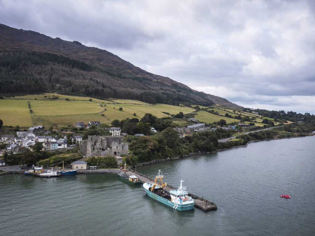 Carlingford castle - © Paul Lindsay - Tourism Ireland