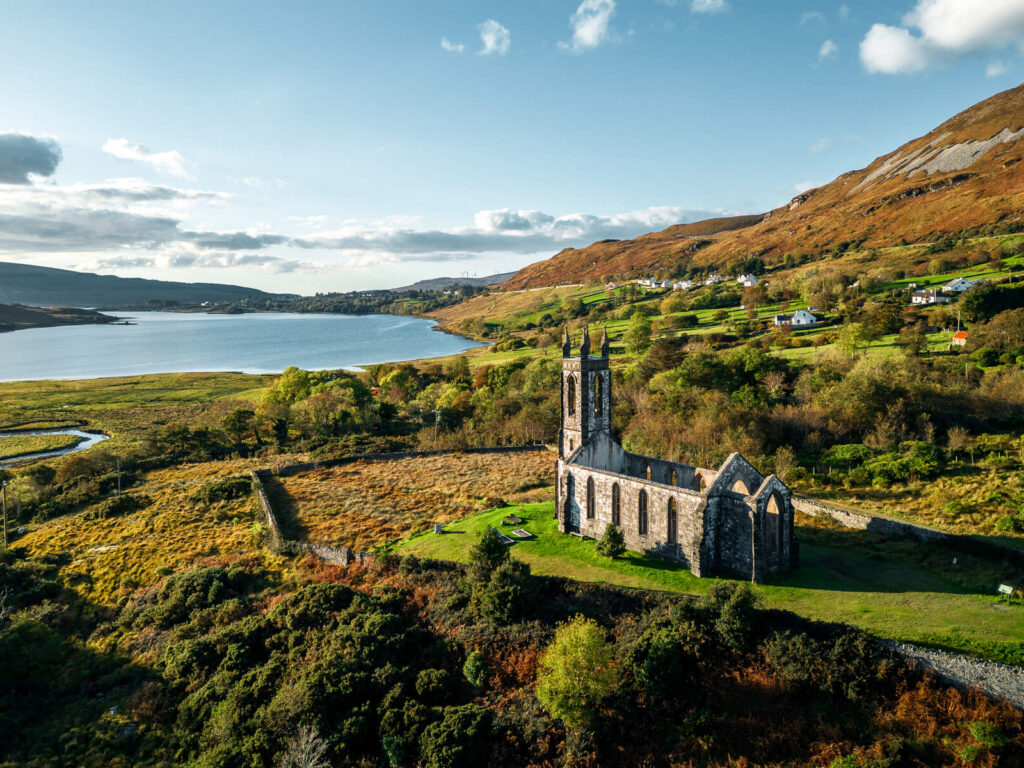 La Dunlewey church - Christoph Partsch - Tourism Ireland