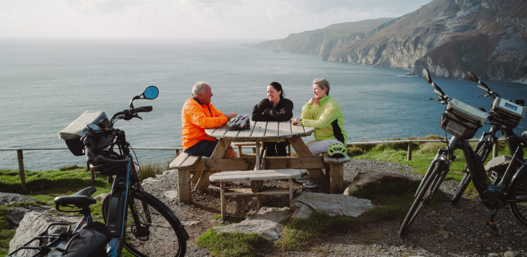 Descubre Slieve League en bicicleta - Johnny Frazer para Islander - ©Fáilte Ireland  