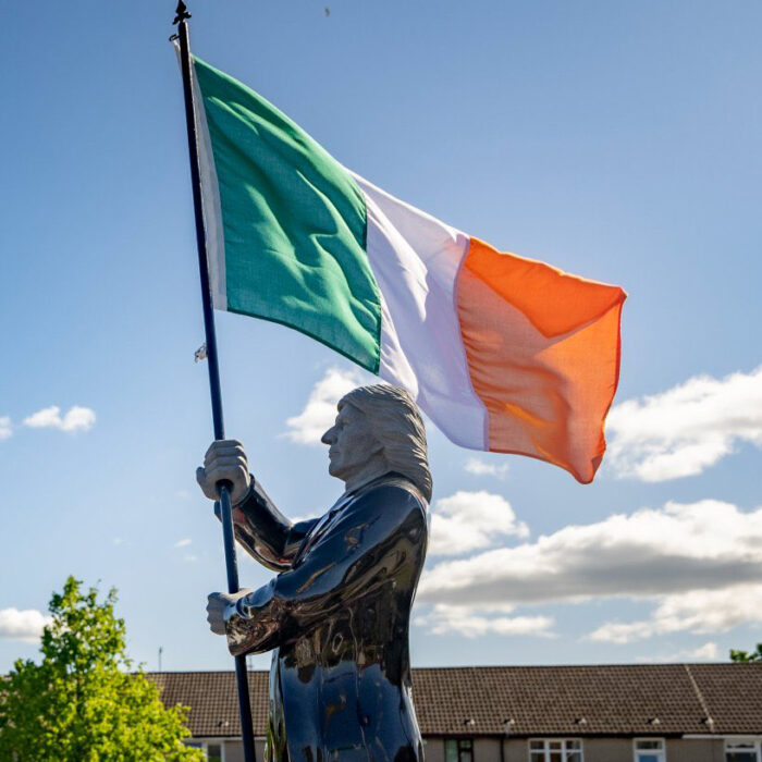 Estatua de Bobby Sands - @PolDeBuitleir (X)