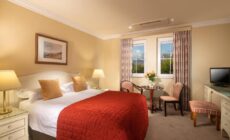 Killarney Lodge