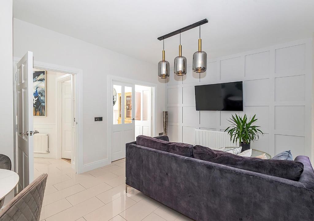 Malahide Village Hideaway