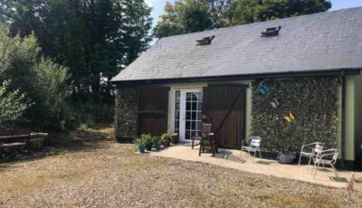 River View Cottage - cosy, sleeps 6, Sea View
