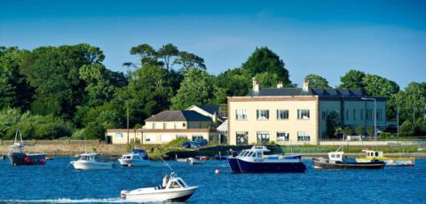 Riverbank House Hotel