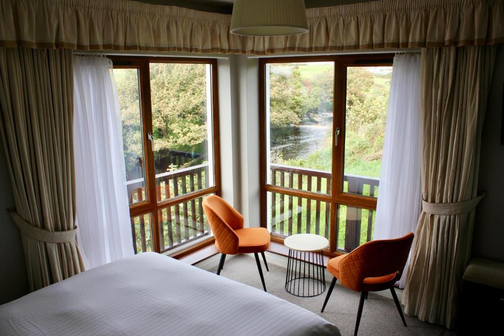 Riverbank Rooms