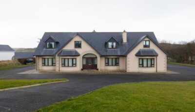 Spacious House in beautiful Malin Head