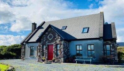 Stone fronted detached cottage just over 2 miles from Mulranny village