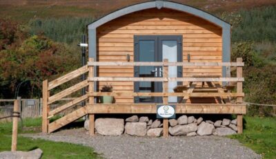 The Hen Harrier - 4 Person Luxury Glamping Cabin