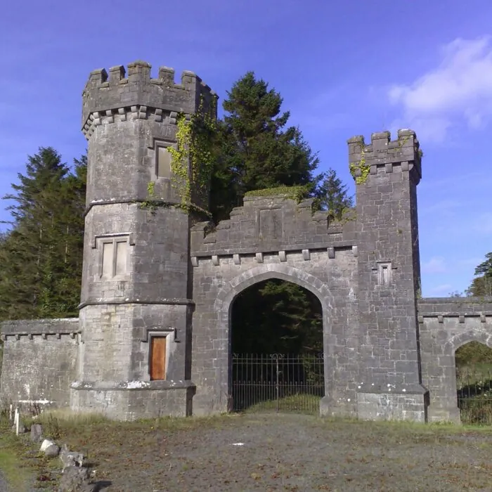 El Castillo Knockdrin 2 Le Knockdrin castle - Adlo1981 - cc