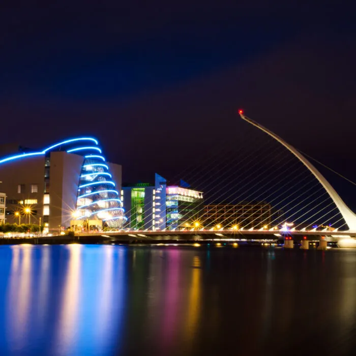 El Convention Centre Dublin 3 Le Convention Centre of Dublin et le pont Samuel Beckett - Raul Villalon - cc