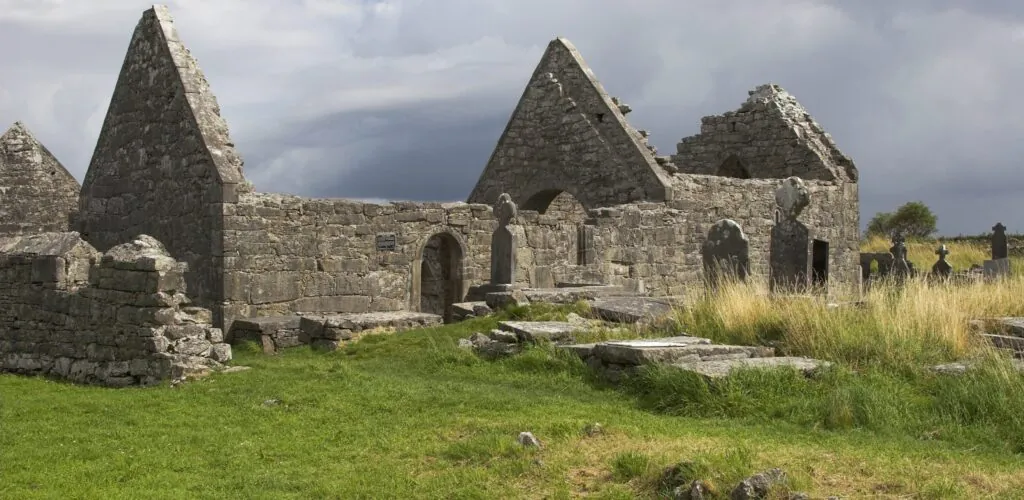 killeany abbey 1 scaled
