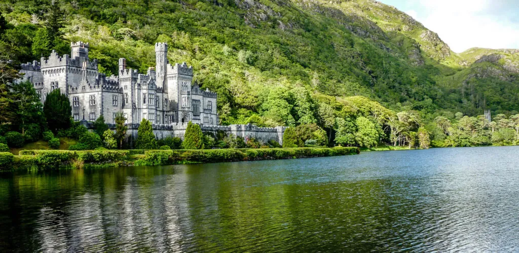 Kylemore Abbey lanza un recorrido interactivo dedicado a la salvaguardia de su patrimonio