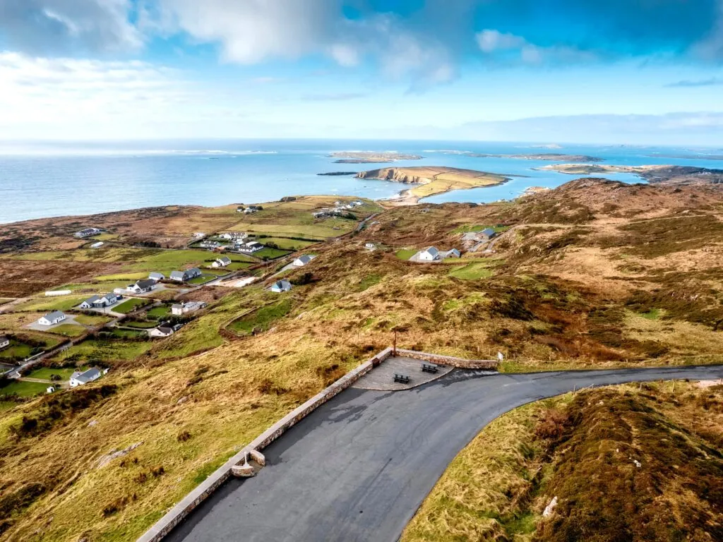 Vue sur la Sky road - © mark_gusev