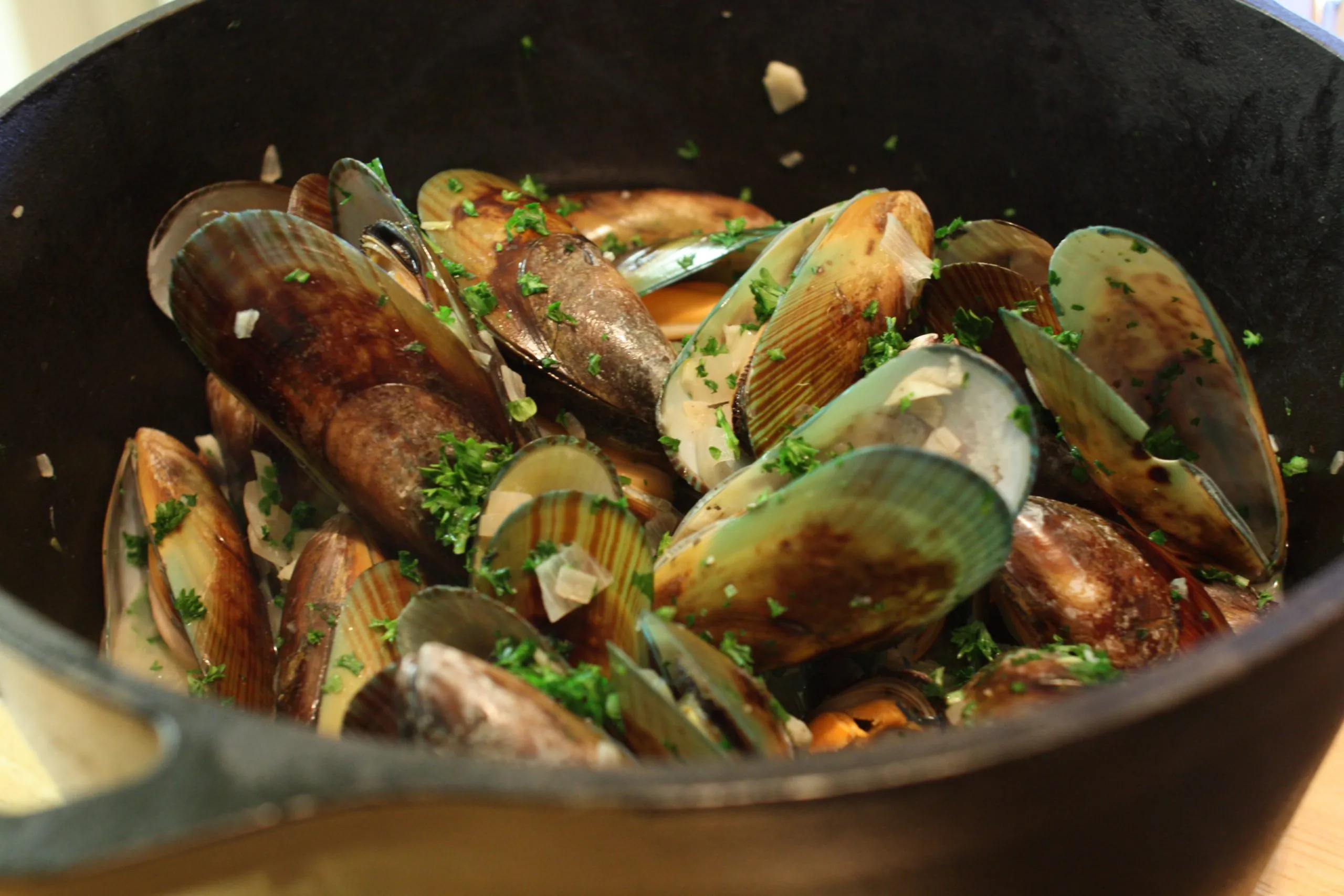 Mejillones empanados con ajo