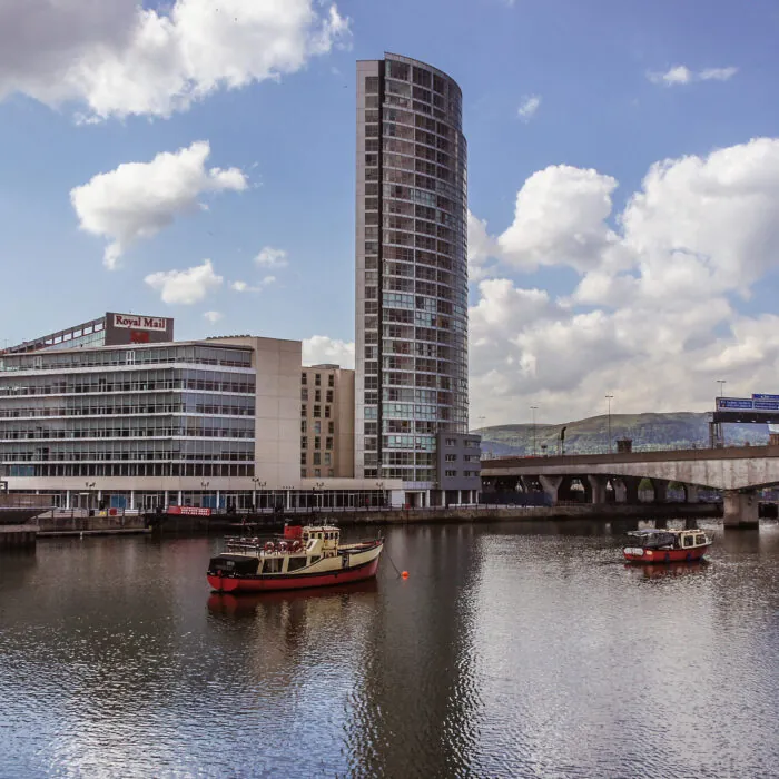 La Obel Tower 2 La Obel Tower de Belfast - William Murphy - cc