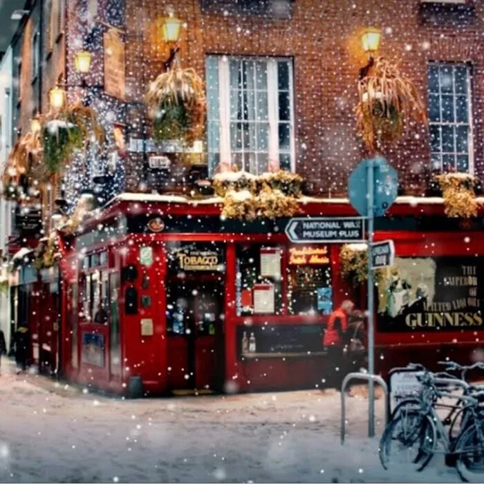 Ya es Navidad en el Temple Bar de Dublín