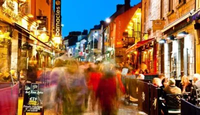 Quay Street à Galway - Barnacles Budget Accommodation - cc