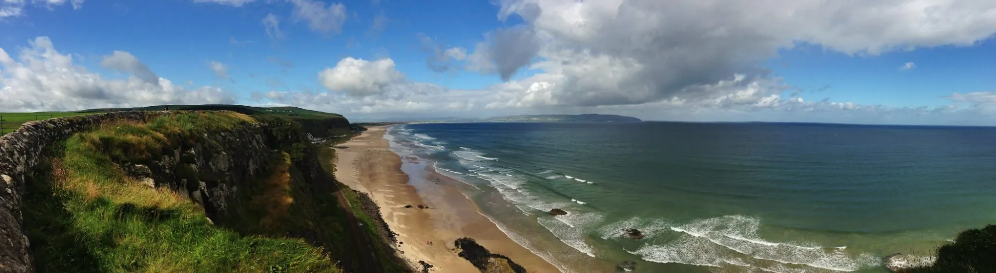 La playa de Benone