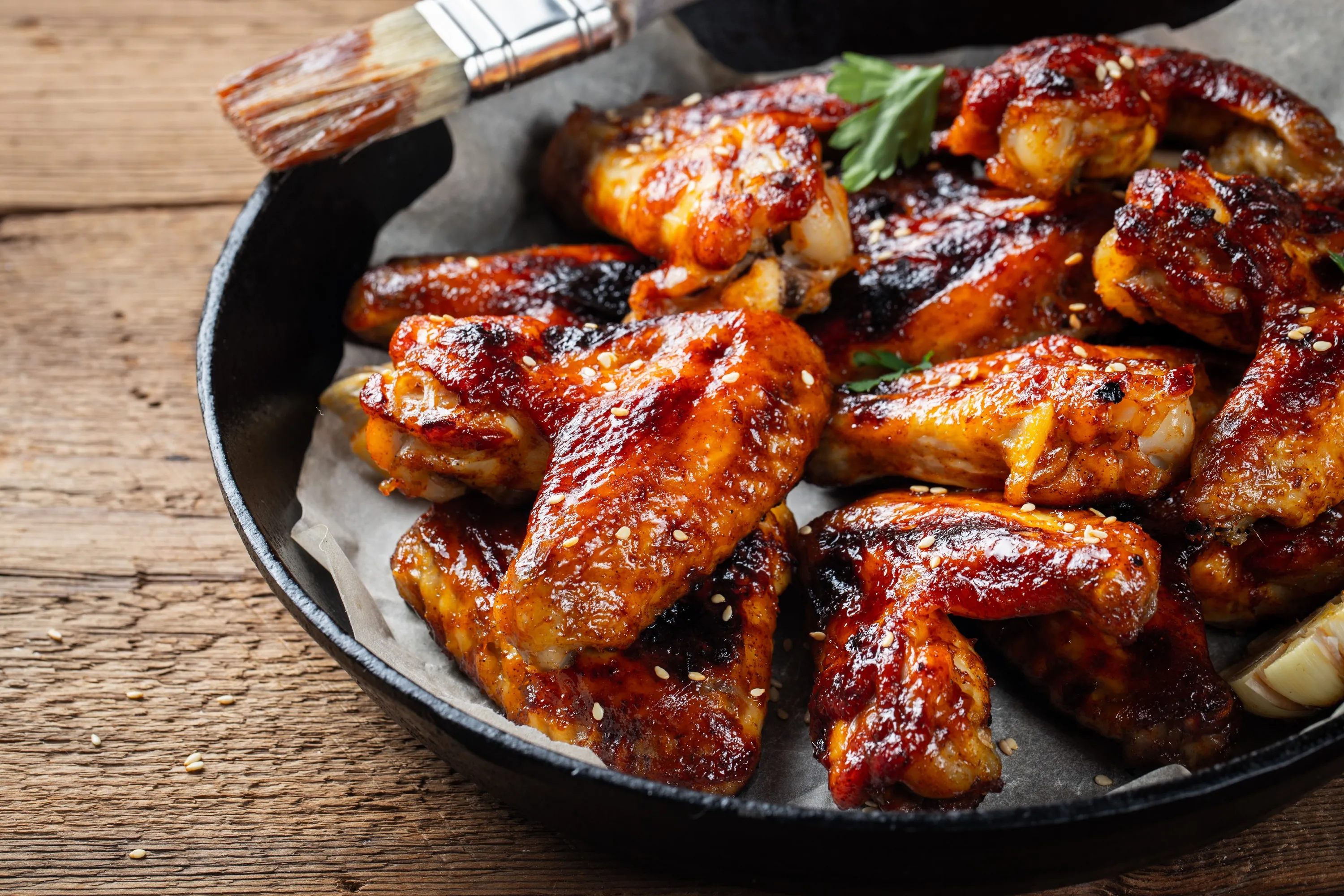 Alitas de pollo a la Guinness