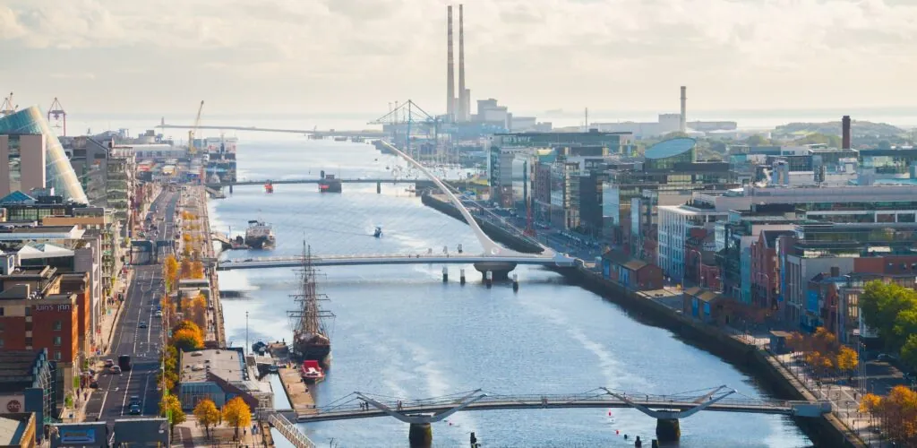 Por qué evitar Dublín a toda costa los días 16 y 17 de agosto de 2025 (y adónde ir en su lugar)