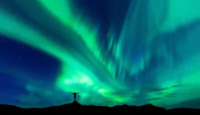 Auroras boreales en Irlanda - © basiczto