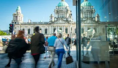 El Belfast City Hall en Donegall Square