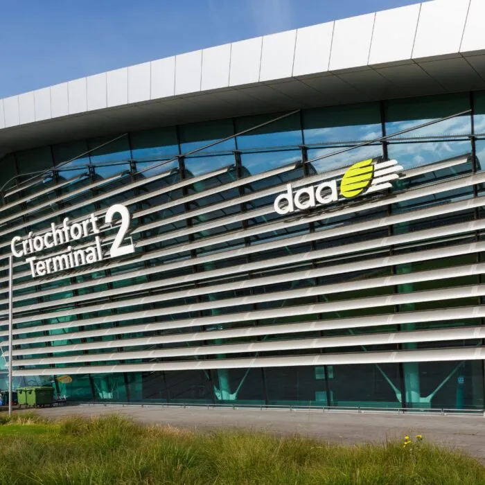 Terminal 2 de l'aéroport de Dublin - © Markus Mainka