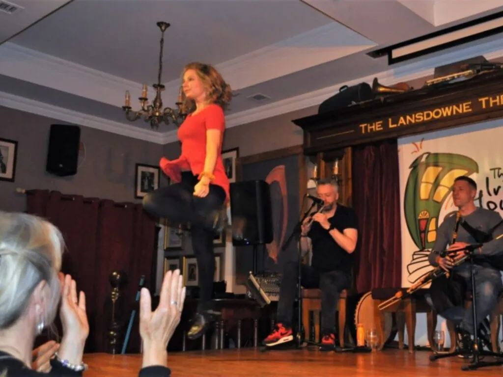 irish house party spectacle
