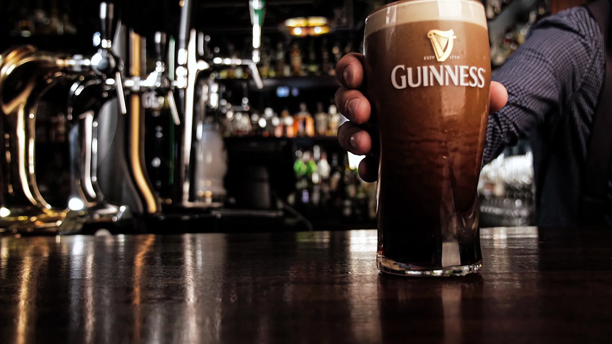 Une pinte Guinness - © Mountain Ash Studio