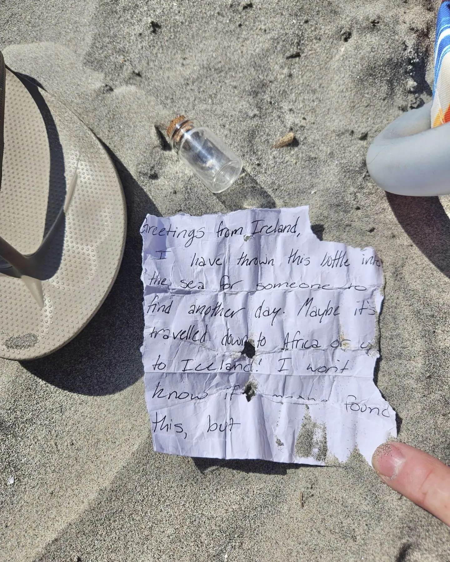 Message d'une bouteille à la mer - The Wildwood Sun by the Sea Magazine