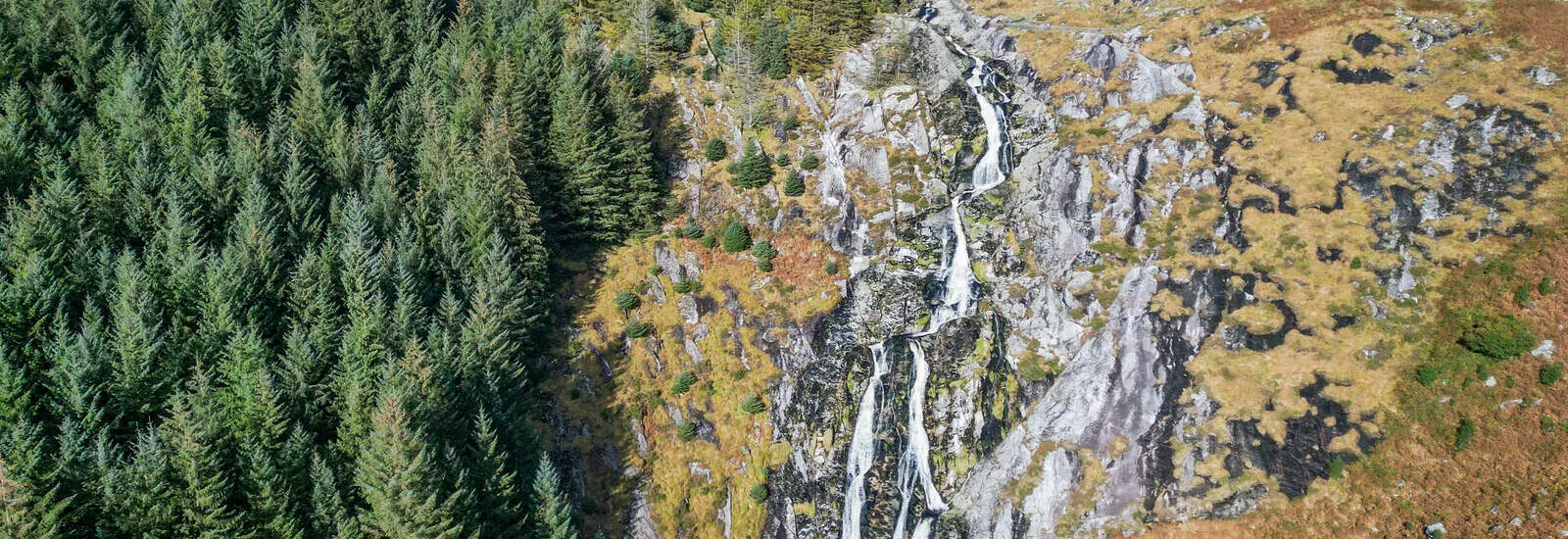 Cascada de Glenmacnass