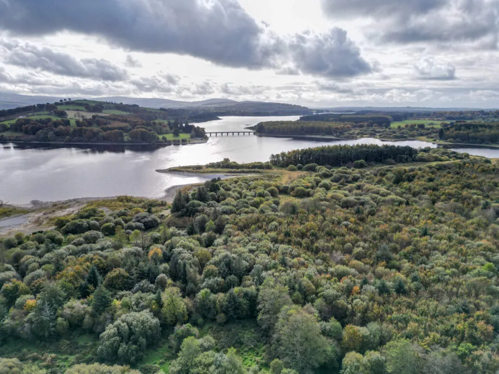 El embalse de Poulaphouca - © Sonder Visual - Fáilte Ireland