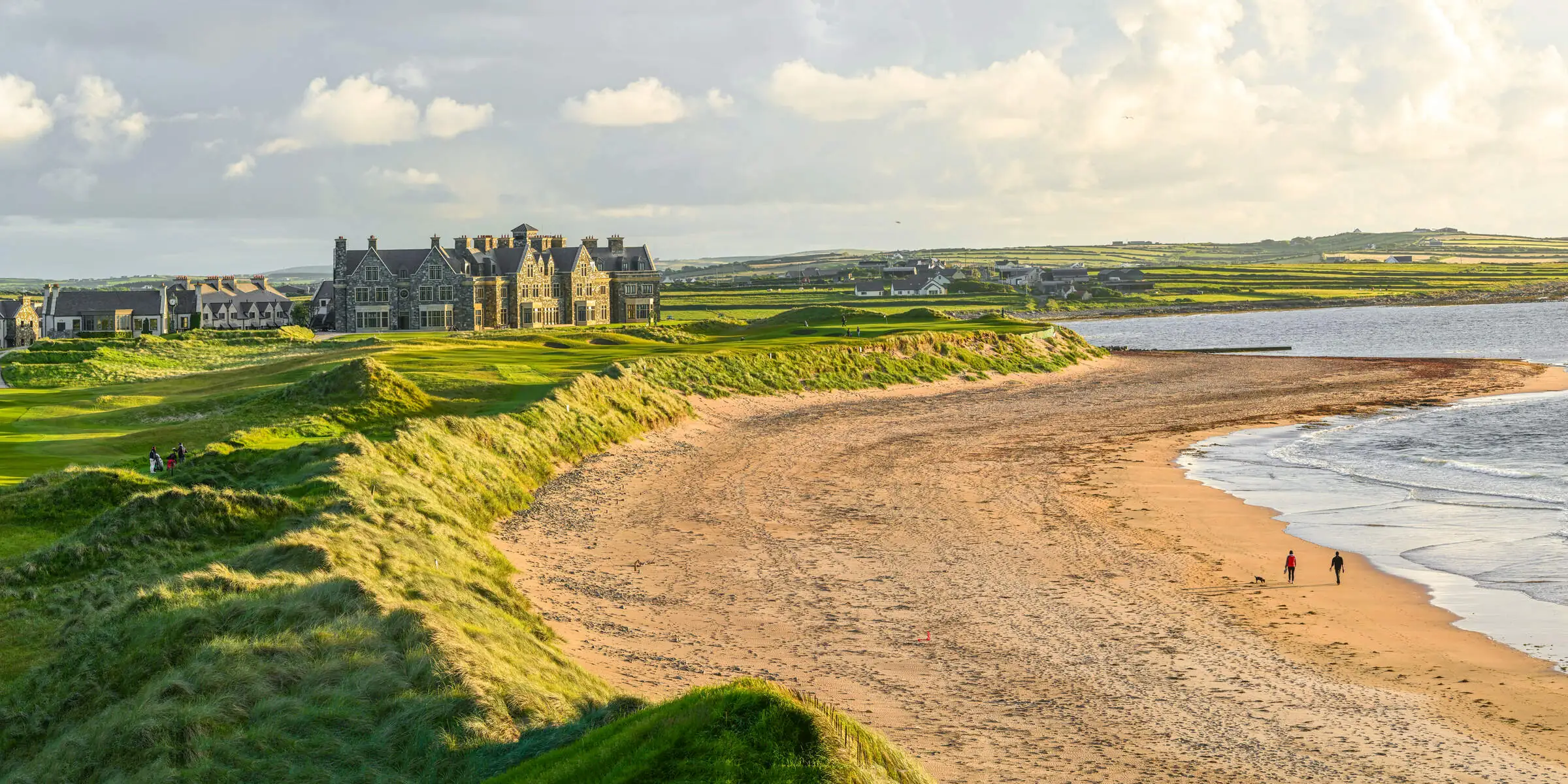 El Trump International Golf Links and Hotel ha sido objeto de vandalismo - Kevin Kenny Photography