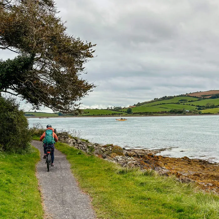 ¡Ir en bici bajo la lluvia irlandesa no tiene por qué ser desagradable! - Turismo de Irlanda - Sabrina Bechtold
